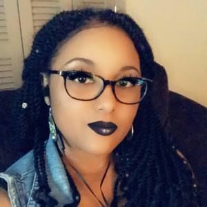 Meet your Posher, Crystal